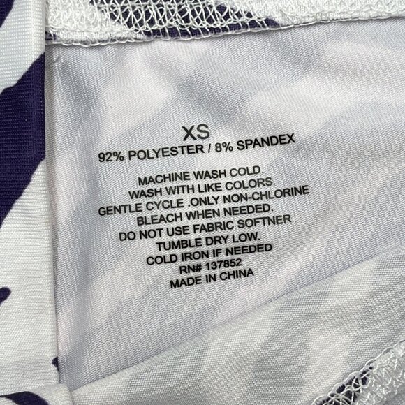 Zubaz Leggings Womens XS Purple Animal Zebra Print NFL Football‎ Atlanta Falcons - Picture 9 of 9